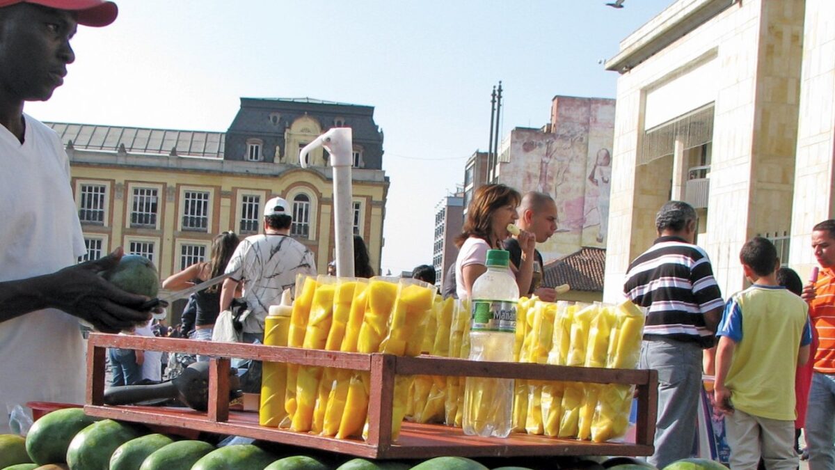 Bogota Mango Vendor