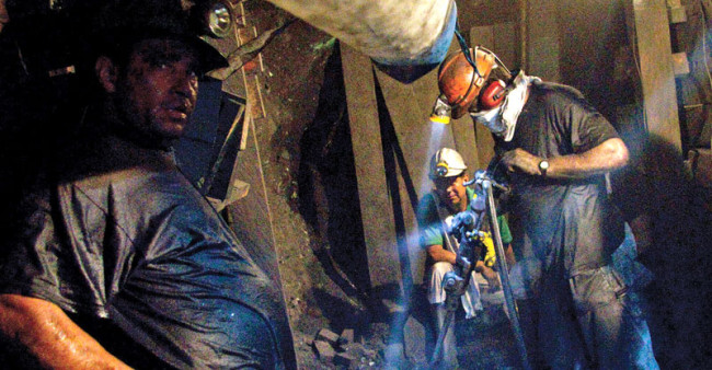 Emerald miners in Colombia by Mauricio Morales