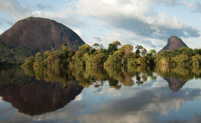 The Mavecuri range in the Colombian Amazon