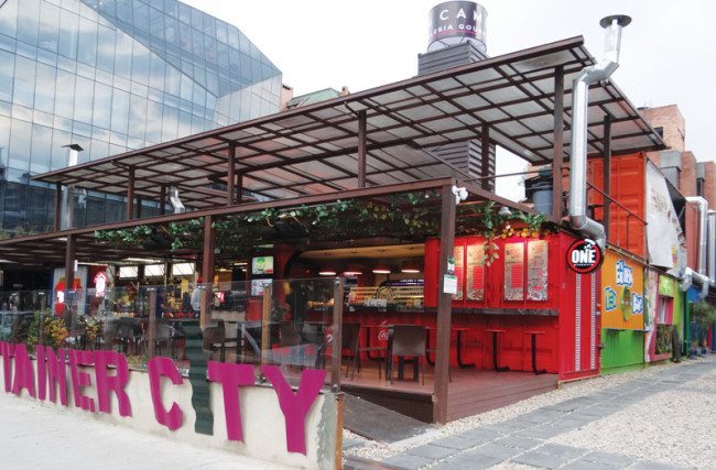 A food court in Bogotá with a reusable purpose.