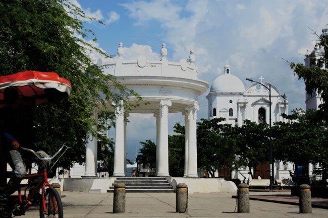 The Republican architecture of central Cienaga.