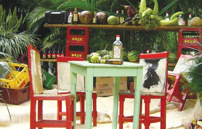 In Sabaneta, Antioquia, fake can be fascinating.