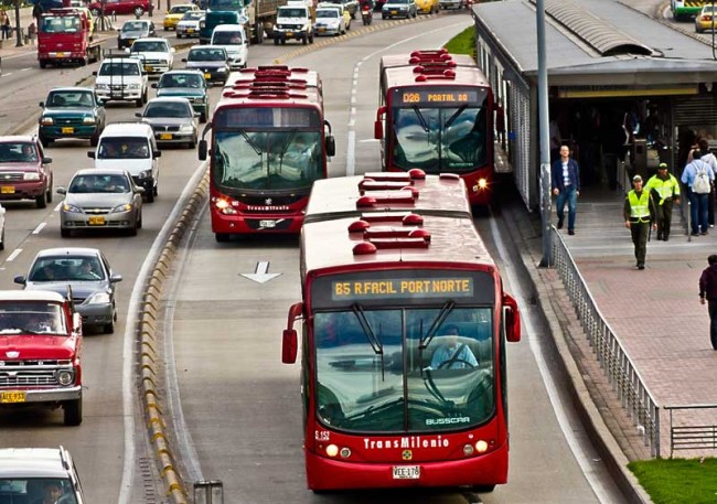 TransMilenio by Claudio Olivares Medina