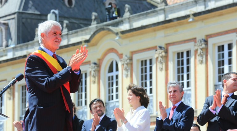 Enrique Peñalosa sworn in as mayor of Bogotá