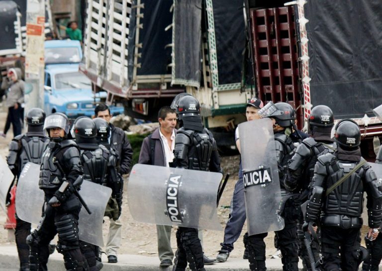 Agreement reached with Colombia’s truckers to end bitter 45-day strike