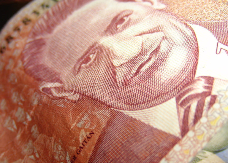 Colombia improving citizen access to banking system