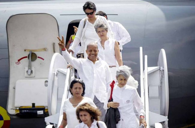 Victims of Colombia's conflict with the FARC arrive in Cartagena. (Photo courtesy Presidencia de la Republica)