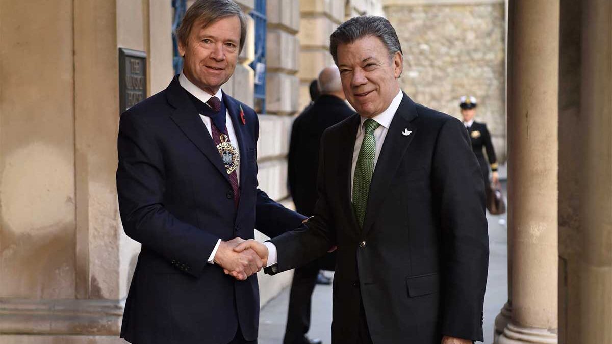 President Santos meets with the mayor of London during a state visit to the UK. (Photo credit Presidencia de la República)