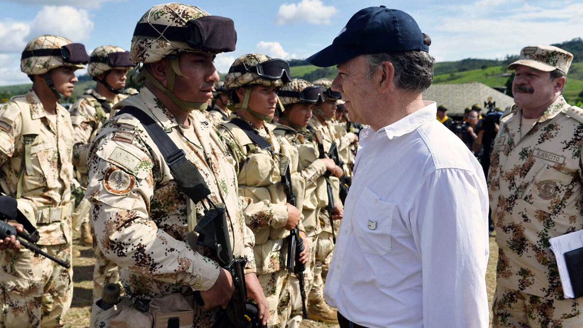juan-manuel-santos-farc-military-colombia