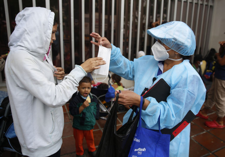 Bogotá sees second consecutive day of low COVID-19 cases with new national total at 2852