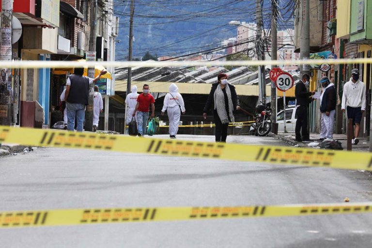 Colombia closes in on 160,000 COVID cases as lockdowns begin in Bogotá