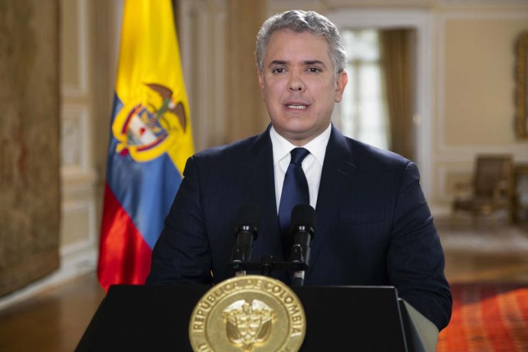 Colombians pessimistic on state of the nation as Duque’s ratings reach mid-term high