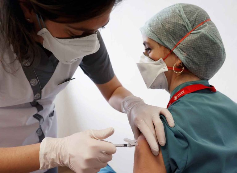 Bogotá comenzará vacunación Feb 20 con las primeras 7,673 dosis