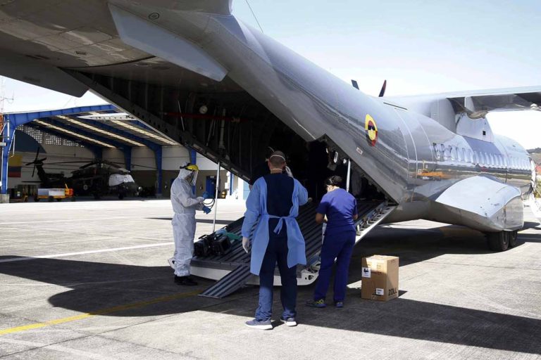 Colombia’s FAC transports COVID-19 patients from Medellín in air ICUs