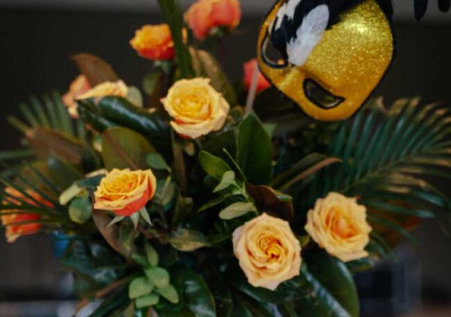 Flower arrangement at the AWC's Masquerade Ball in Bogotá.