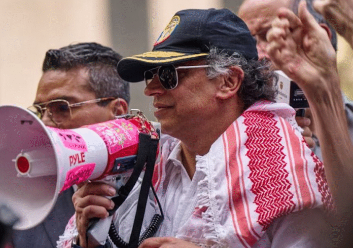 Senior cabinet members have been barred from U.S. after Petro’s defiant rally near Times Square, New York. Photo: X/MinCultura.