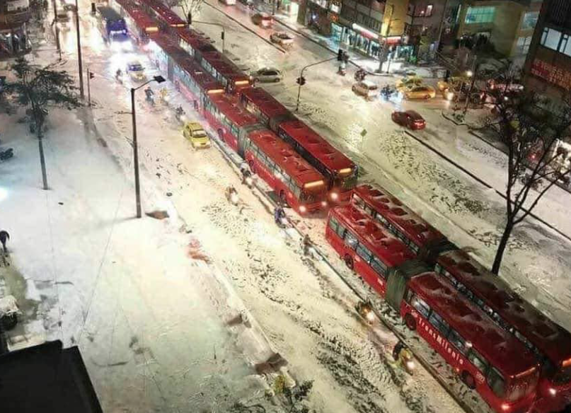 Bogotá’s Weather Turns Electric With Hailstorms